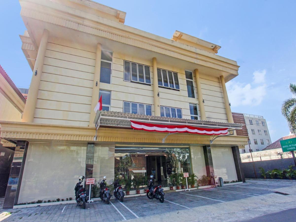 Oyo 91617 Hotel Mutiara Lombok Exterior foto