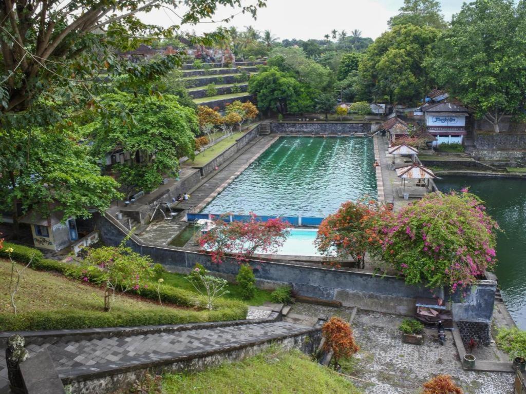 Oyo 91617 Hotel Mutiara Lombok Exterior foto